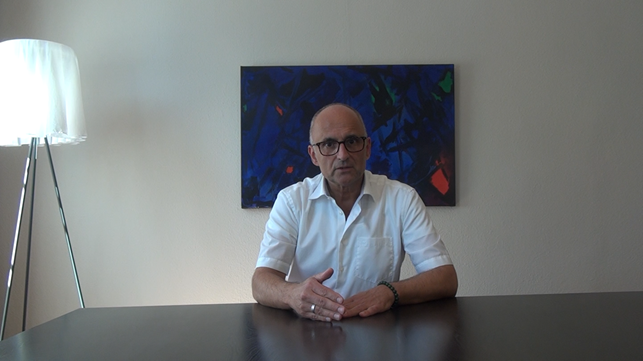 Parteiloser Bürgermeister, der mittels Mediation die Probleme löst? Was bedeutet das eigentlich?